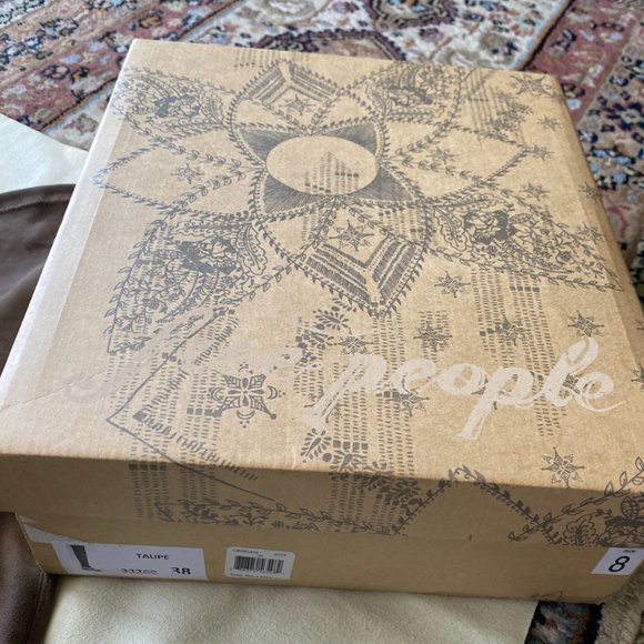 Free People Coast to Coast Otk Boot (Taupe) Women's Pull-on Boots 38 8 - Picture 9 of 16